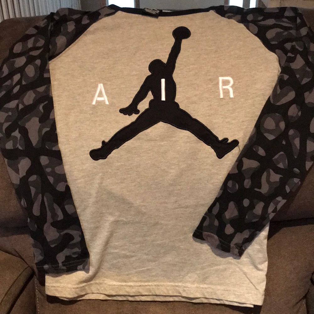 Youth XL long sleeve shirt